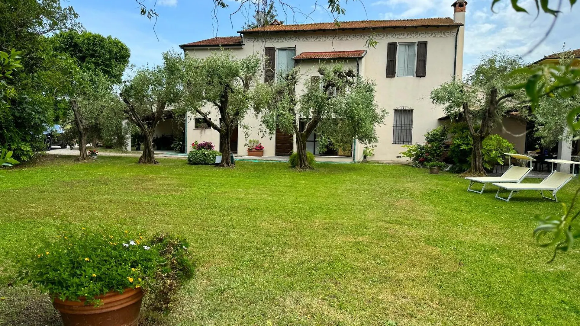 Casa Romana Viareggio 0*,